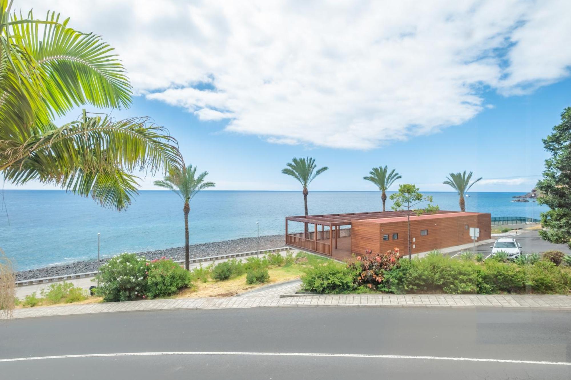 Magical Sunset Apartment Madalena do Mar Bagian luar foto